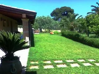 Su Leunaxiu Agroturismo Solèminis